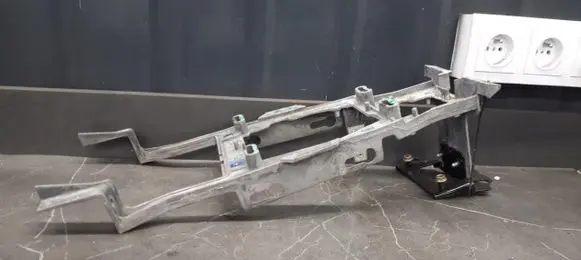 Jaguar F-Type Bracket in trunk/boot 2w93-f045a52-ag