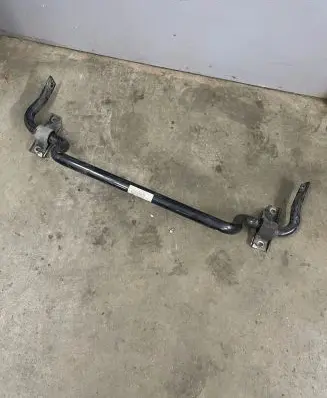 Mercedes-Benz C W205 Front anti-roll bar/sway bar A2053230965