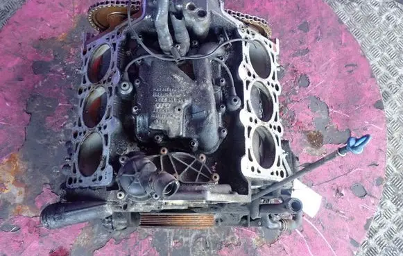 Audi A6 Allroad C5 Engine block 
