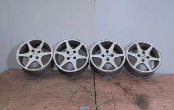 Peugeot 206 CC R12 alloy rim 