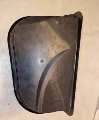 Porsche Macan (95B) Air filter box cover 95B819979 AS001