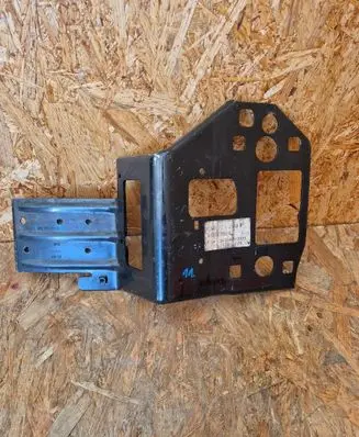 Audi Q8 e-tron Radiator mount bracket 4K8805852a
