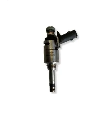 Hyundai Tucson TL Fuel injector 353102B370