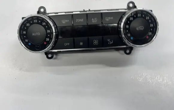 Mercedes-Benz ML AMG W164 Climate control unit A1669001704 110902 000935112442174