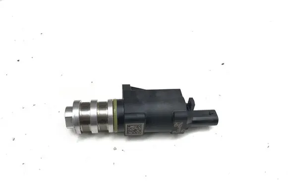 BMW 3 G20 G21 Oil pressure sensor 7639993