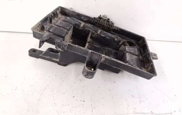 Chrysler Town u0026 Country V Battery tray 68053342AG
