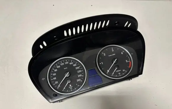 BMW 5 E60 E61 Speedometer (instrument cluster) 62109177261 110080213