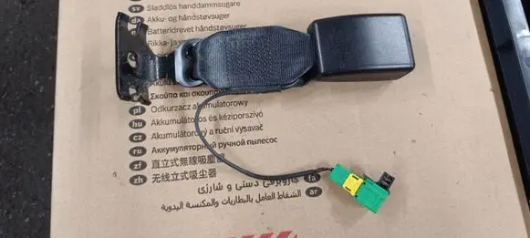 Maserati Ghibli Rear seatbelt buckle 670019306