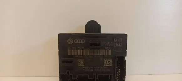 Audi A4 S4 B8 8K Door control unit/module 8T0959793N