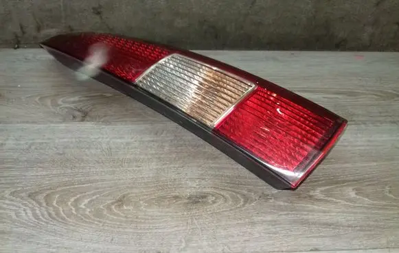 Volvo V70 Rear/tail lights 9154494USA 9154494ECE 9154494GB