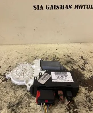 Citroen C8 Front door window regulator motor 1488737080 A91728100 991728203