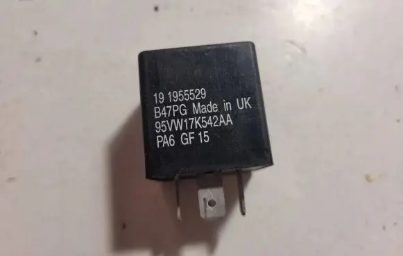 Volkswagen Golf III Other relay 191955529 95VW17K542AA B47PG