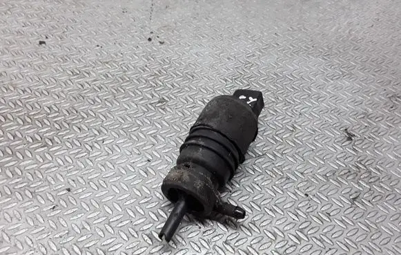 Audi A8 S8 D3 4E Windscreen/windshield washer pump