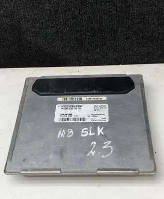 Mercedes-Benz E W211 Engine control unit/module a0001533579