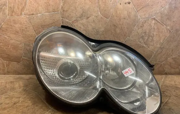 Mercedes-Benz SL R230 Headlight/headlamp A2308206261