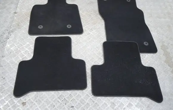 Alfa Romeo Stelvio Car floor mat set 