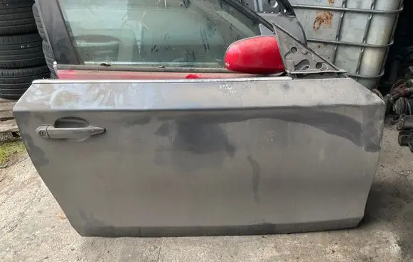 Door (2 Door Coupe)