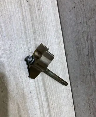 BMW 3 G20 G21 Fuel Injector clamp holder 