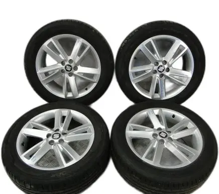 Seat Arona R17 alloy rim 