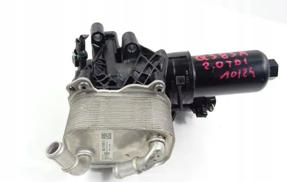 Audi Q3 F3 Oil filter mounting bracket 05L115389AH 05L117021C 05L906455K