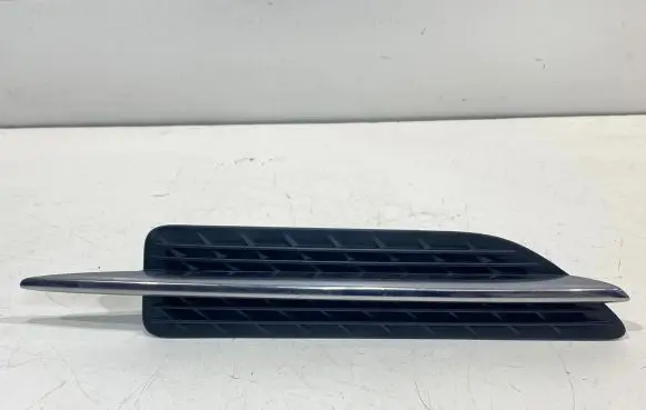 Mercedes-Benz SLK R172 Fender trim (molding) A1726900379