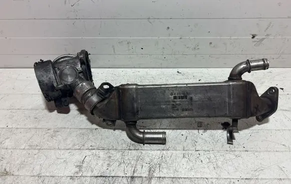 Mercedes-Benz ML W163 EGR valve cooler A6121420077