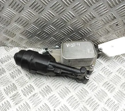 BMW X1 F48 F49 Oil filter cover 8585236 72353179
