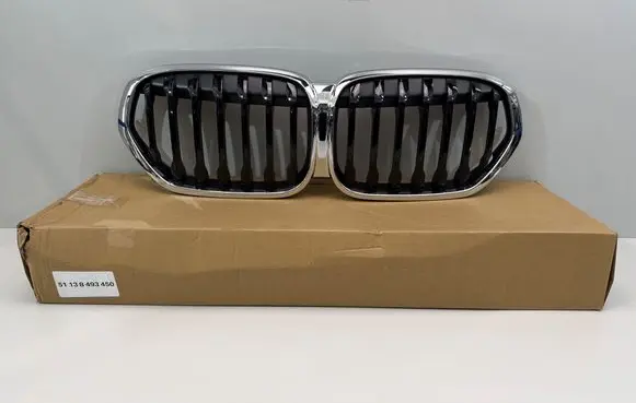 BMW X1 F48 F49 Front grill 8493450