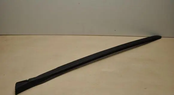 BMW 2 F44 Windshield trim 7475980