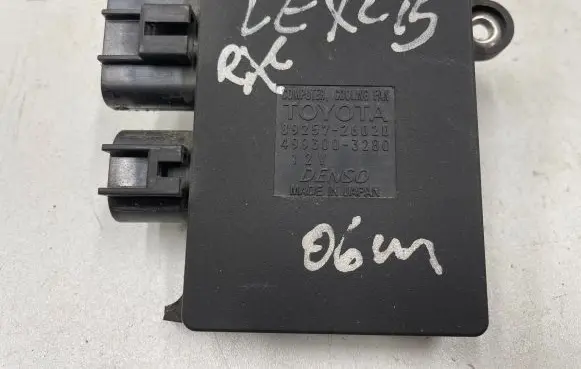 Lexus RX 330 - 350 - 400H Coolant fan relay 8925726020 4993003280
