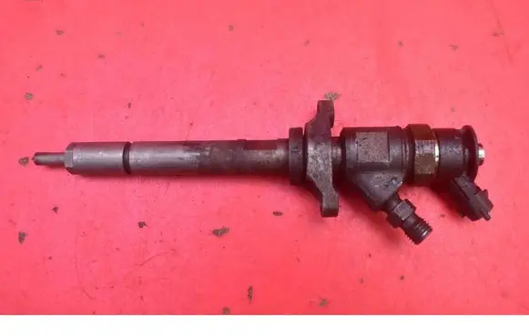Ford Focus C-MAX Fuel injector 9M5Q-9F593-AA