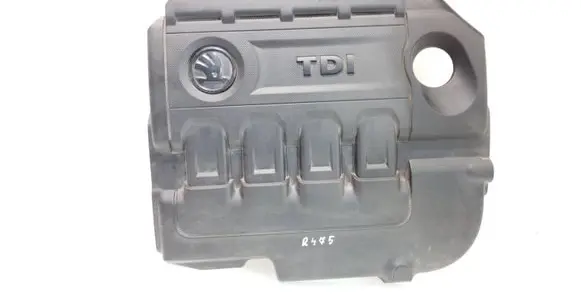 Skoda Octavia Mk3 (5E) Engine cover (trim) 04L103925N 04L1039540