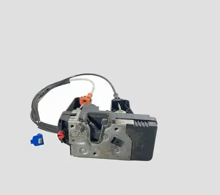 Opel Astra G Rear door lock 24414135