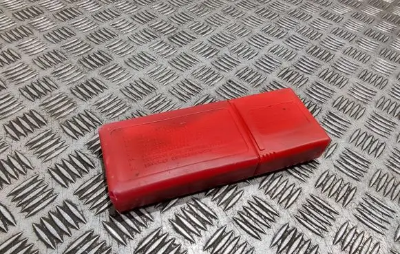 Audi A4 S4 B8 8K Emergency warning sign 27R034012