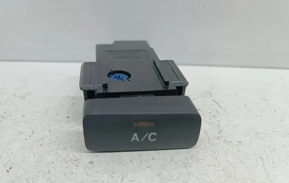 Toyota Corolla E120 E130 Air conditioning (A/C) switch 153635 228111F 7662H4N
