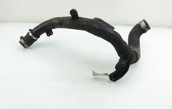 Volkswagen Tiguan Intercooler hose/pipe 1K0145840AB