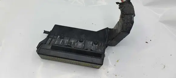 Nissan X-Trail T30 Fuse module NOCODE