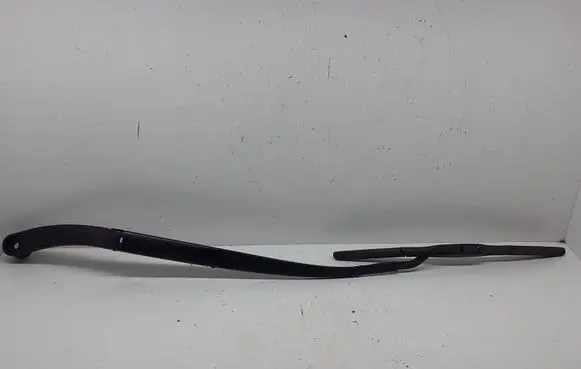 Hyundai Kona I Windshield/front glass wiper blade 27021