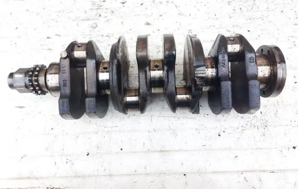 Opel Zafira A Crankshaft 90400177