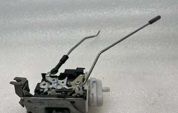 Audi A8 S8 D2 4D Front door lock 4D1837016D