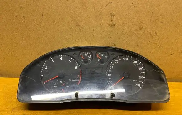 Audi A4 S4 B5 8D Speedometer (instrument cluster) 8D0919861C