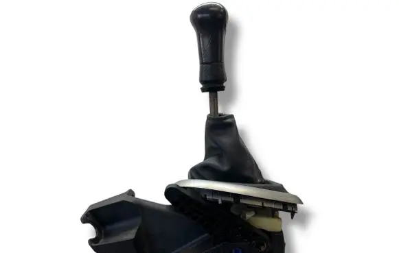 Gear shifter/selector