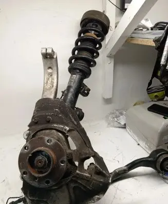 BMW X5 F15 Front wheel hub spindle knuckle 6875084