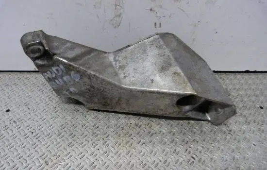 Audi A4 S4 B6 8E 8H Engine mounting bracket 8E0199307A