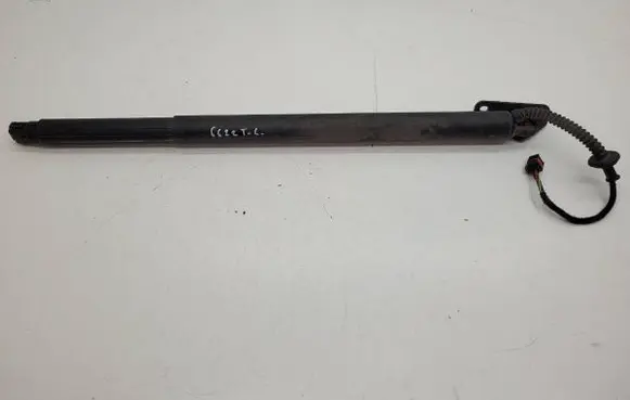 KIA Sorento IV Shock absorber/damper mounting bracket 81831P2100