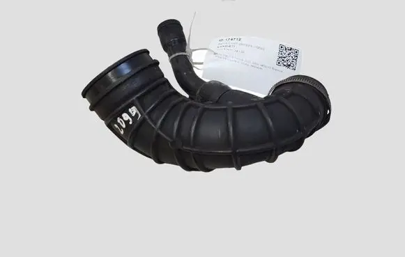 Ford Fusion Air intake hose/pipe 9689047480