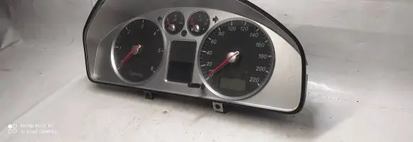 Ford Galaxy Speedometer (instrument cluster) 110080037024