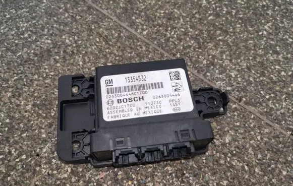 Opel Insignia A Parking PDC control unit/module 13354532 0263004446