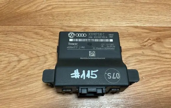 Volkswagen PASSAT B6 Gateway control module 3C0907530C 3C0907951A