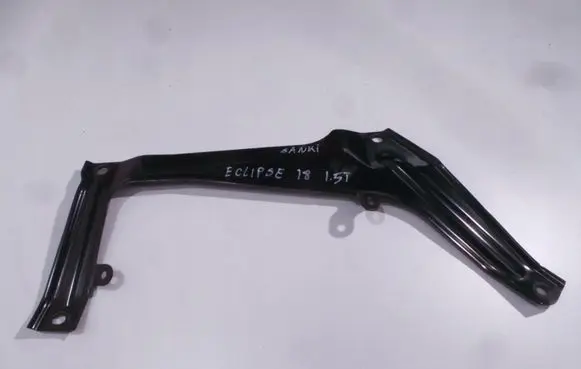 Mitsubishi Eclipse Cross Other body part